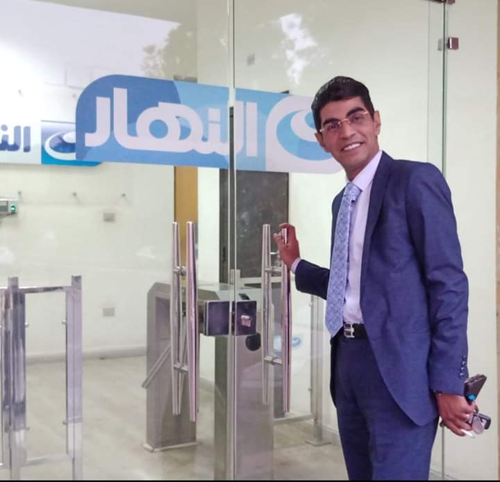 أيمن عطا الله