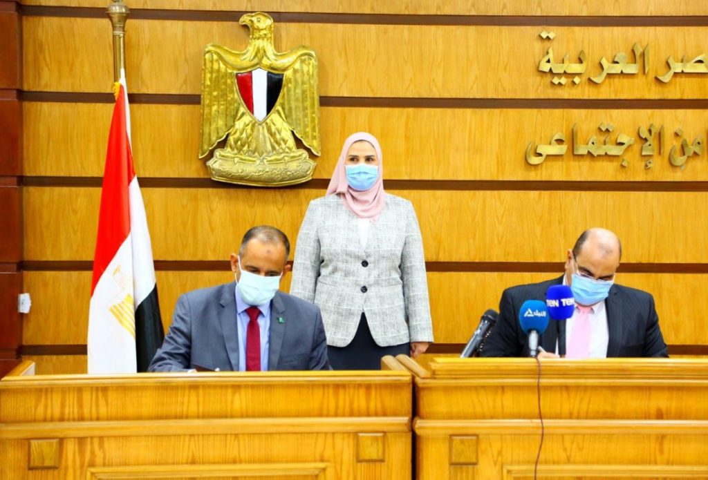 بحضور وزيرة التضامن
: مؤسسة مصر الخير توقع بروتوكول تعاون مشترك مع التضامن الاجتماعي لتطوير ٤٠٠ حضانة ضمن المشروع القومي للطفولة المبكره