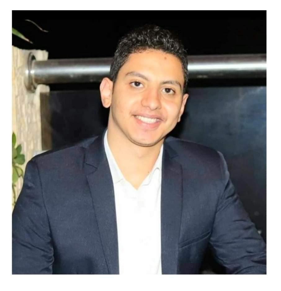 باسل عاطف يكتب/ صحفي تحت التعذيب!