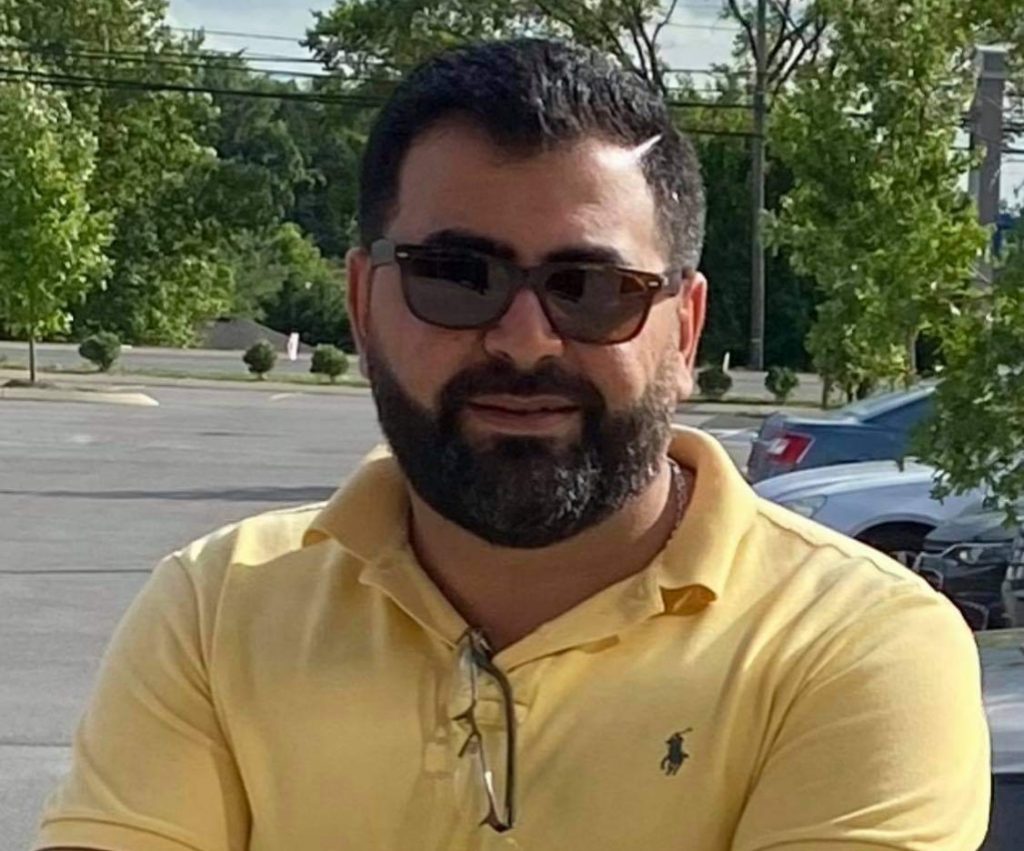 فادي وهبه رجل الأعمال الذي إقتحم سوق الإنتاج الفني و حقق العديد من النجاحات