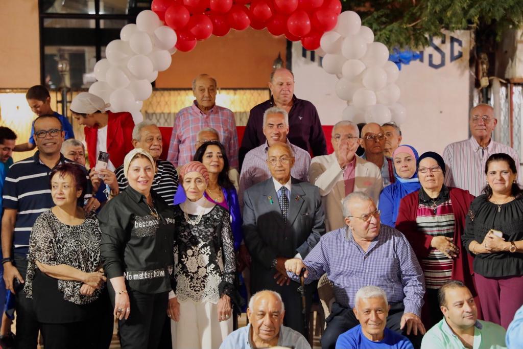 بين الماضي و الحاضر أبطالنا في المقدمة.... السنباطي يكرم أبطال حرب أكتوبر بنادي هليوبوليس.