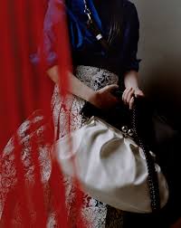 استحوذ المصور Jack Davison على روح المجموعة مع عارضة الأزياء البريطانية Karen Elson
