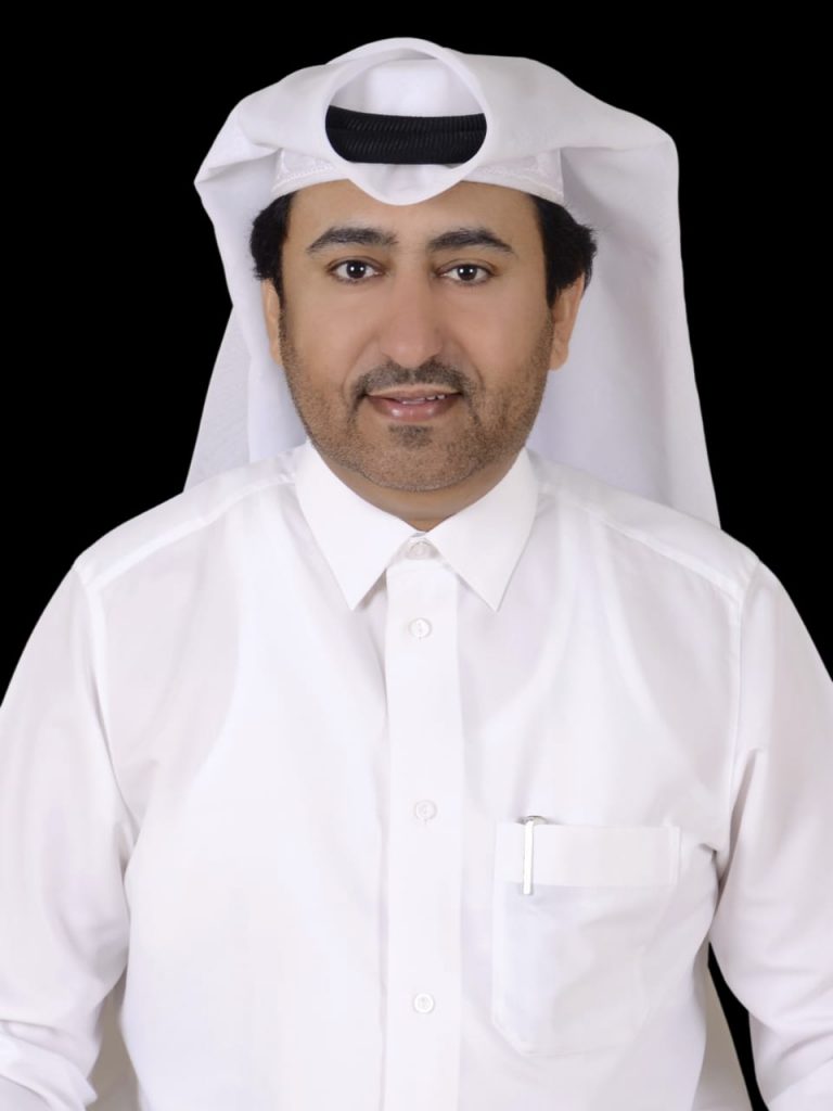 "الصقر".. ديوان جديد للشاعر عبدالله بن سعيد الحول