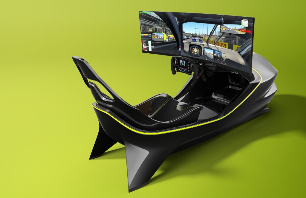 AMR-C01 CurvRacing Simulato