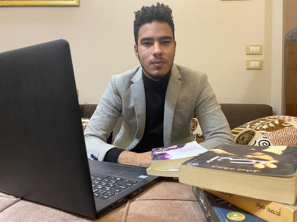 احتفالًا بميلاد نجيب محفوظ.. خالد أشرف يطرح "أديب نوبل"
