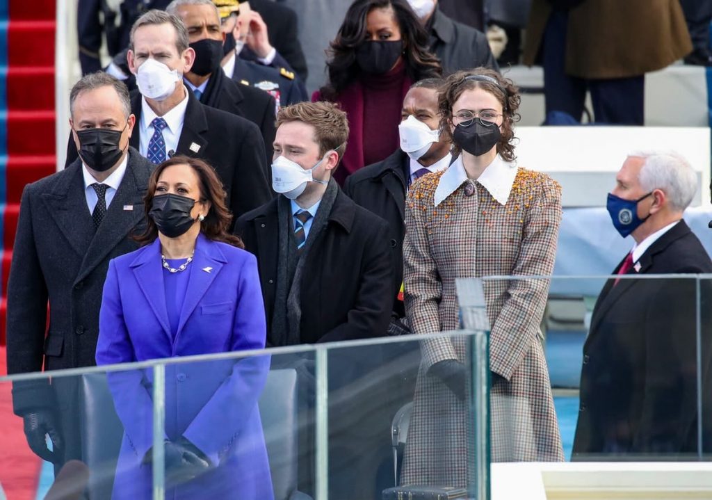 Who represents bipartisan tradition and heritage and industry.