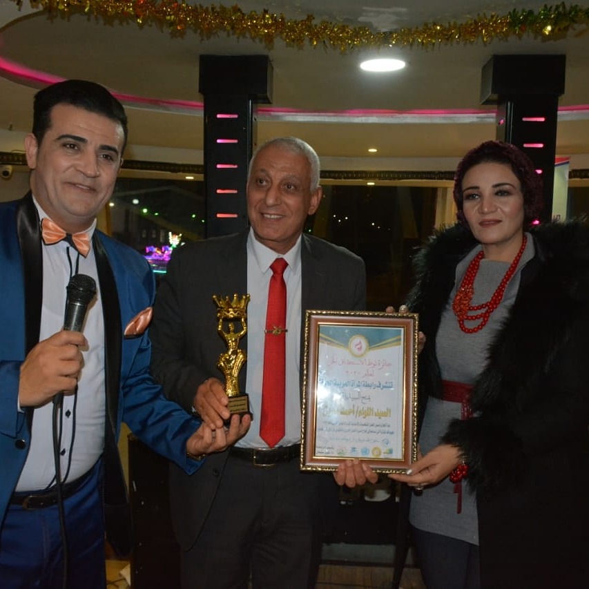 أكد الدكتور رمزي سليم ضيف شرف الحفل “أن الوطن العربي يزخر بالمبدعات بالمشاريع والمجالات إذ استطاعت سيدة الأعمال العربية بجهودها الذاتية والمشورة