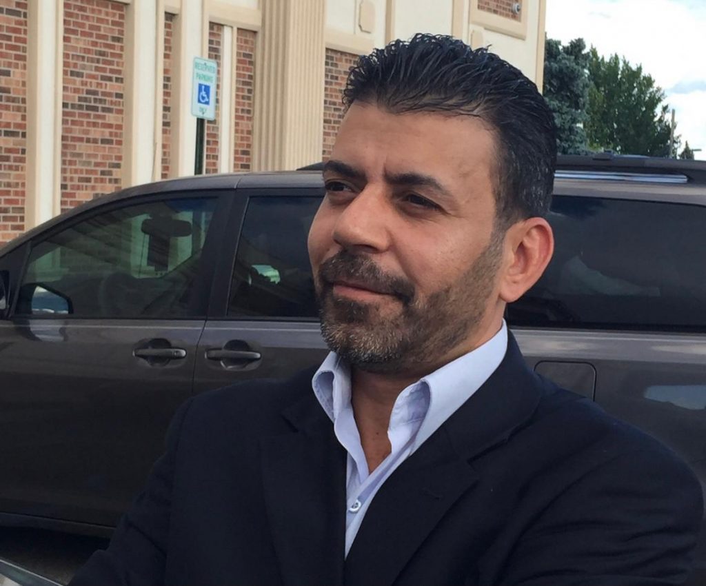 الكاتب العراقي ميثاق صالح يحصل على جائزة القلم الحر في الاقتصاد