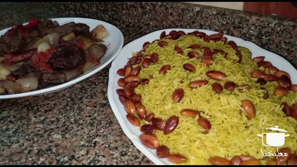 اللحمه المشويه فى الكيس الحرارى والرز بالخلطه 