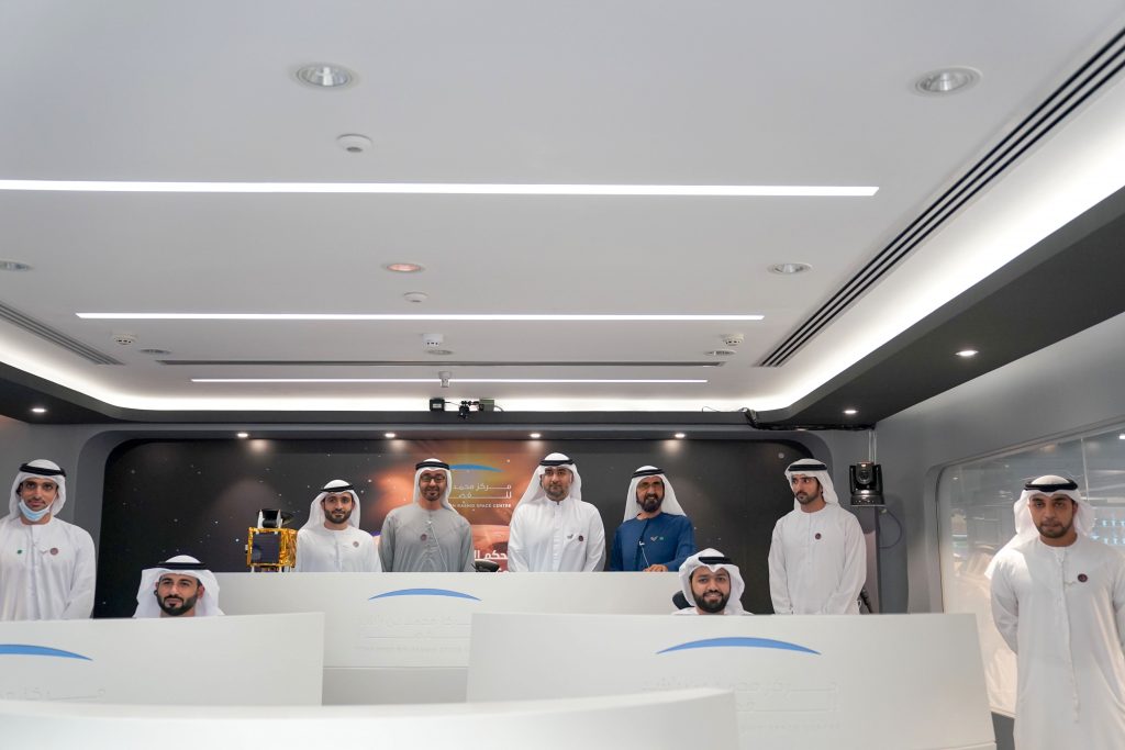 مسبار الأمل يبدأ مهامه العلمية بعد وصوله المريخ