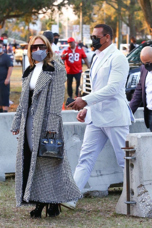 "Unseen #SuperBowlLIV video and photo dump 🏈 One year ago today ...," wrote Lopez next to the commemorative photos.