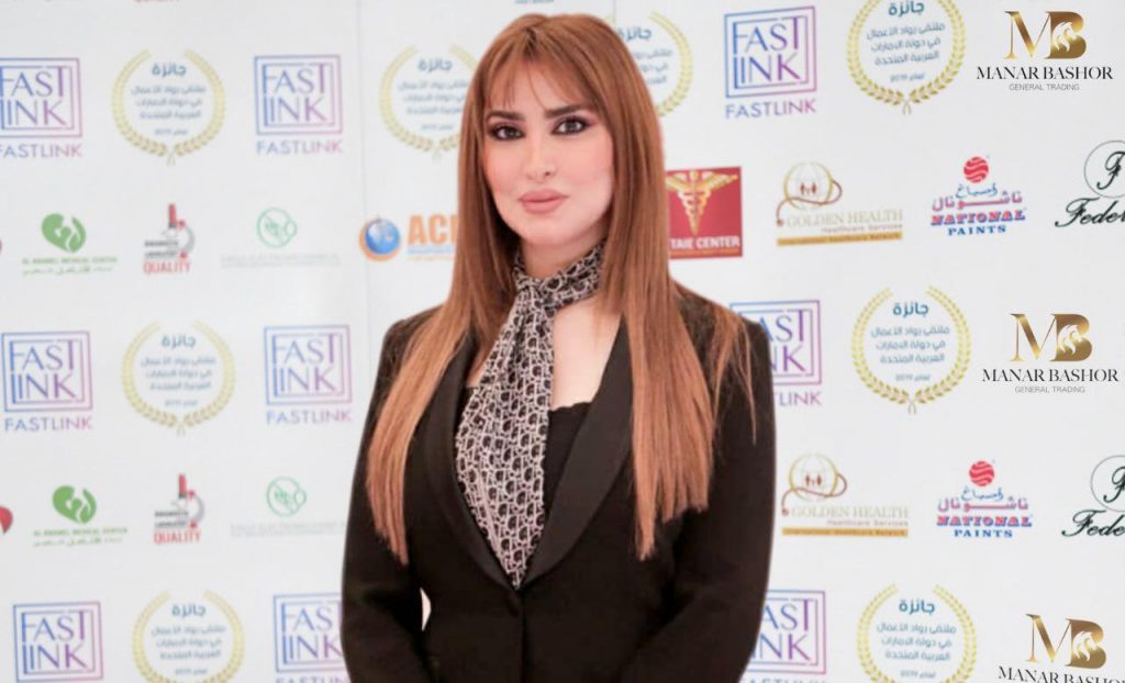 تفاصيل تعاقد "منار بشور" على برنامج "سفيرة النجاح"