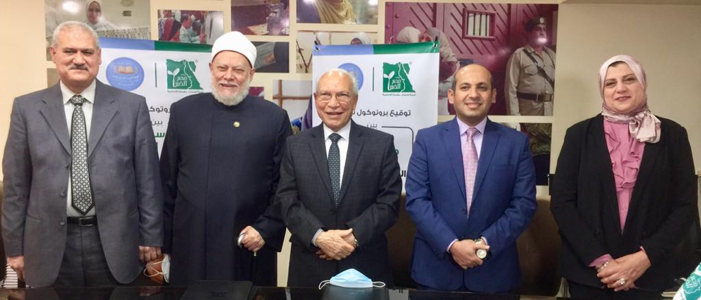 إن المدارس المجتمعية أثبتت نجاحها ونسعى دائما إلى المزيد من التطوير وتحقيق النفع للبلاد والعباد ، حيث استلمت المؤسسة من اليونيسيف عددا محدودا من المدارس المجتمعية