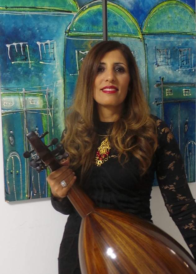 من الحزائر أيضاً شاركت دكتور نعيمة خبيرة دوليةفي تطوي الذات والعلاقات العامة نائب رئيس لجنةالتدريب برابطةالمراةالعربية وعضو. باتحادالكتاب