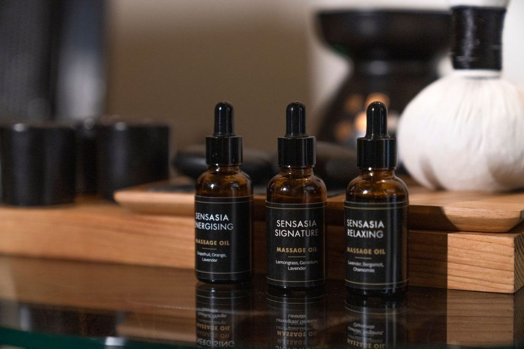 he ‘I Feel…’ Essential Oil Selection is a complimentary addition 