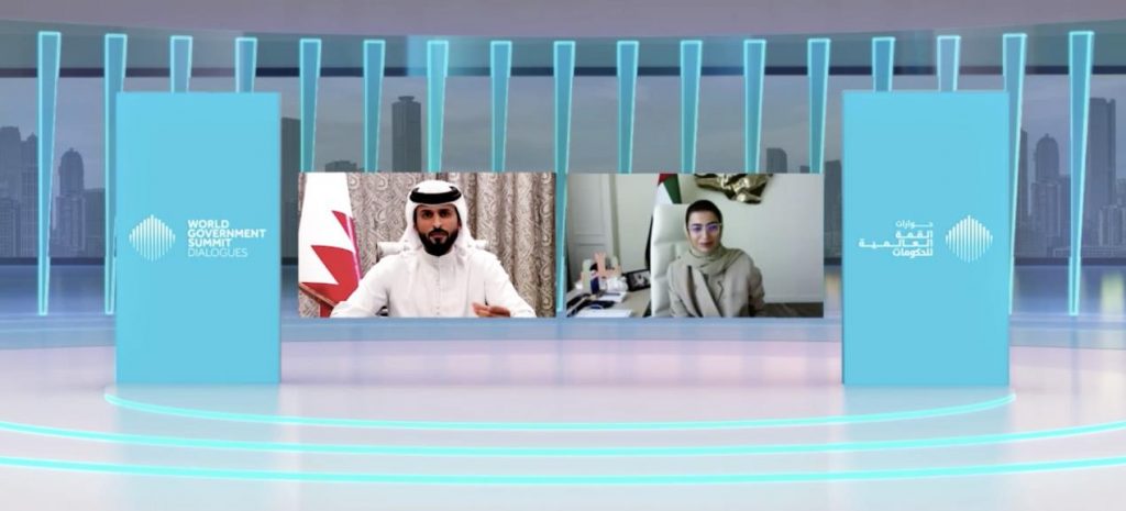 نورة الكعبي حاورته في جلسة ضمن حوارات القمة العالمية للحكومات