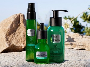 Hydrate and Protect this Ramadan with the Drops of Youth Collection from The Body Shop
