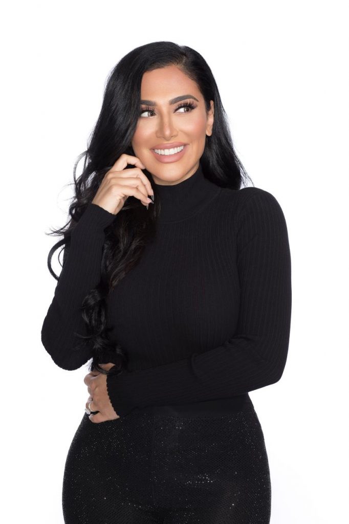 Huda Beauty Pledges AED1 million to the ‘100 Million Meals’ Campaign
