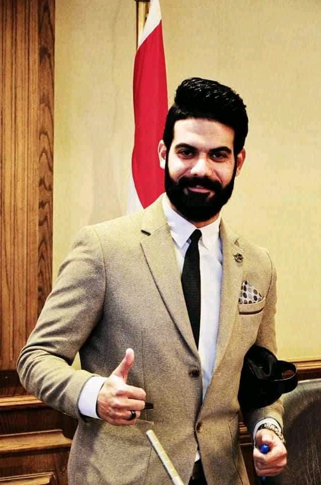 انضمام الإعلامي شريف عادل إلي شاشة " الحياة اليوم