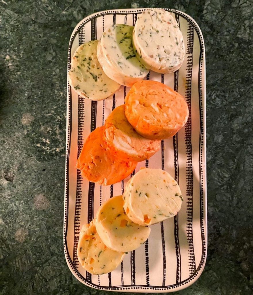  I whisked in the ingredient for a creamier finish while for the spiced carrot dukkah I blended it in for a richer consistenc
