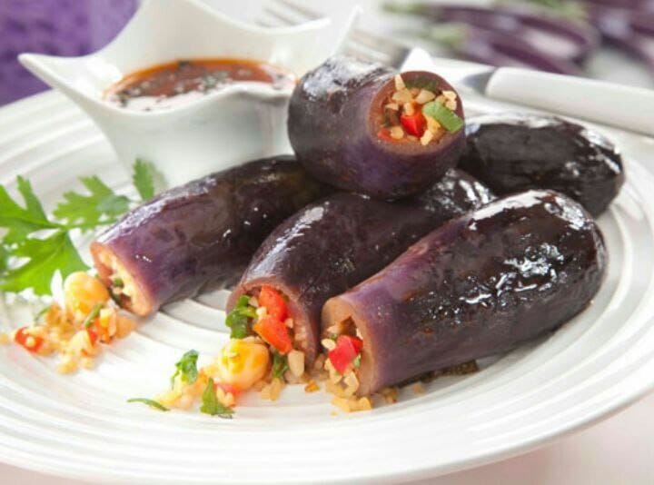باذنجان محشي بالبرغل والحمص