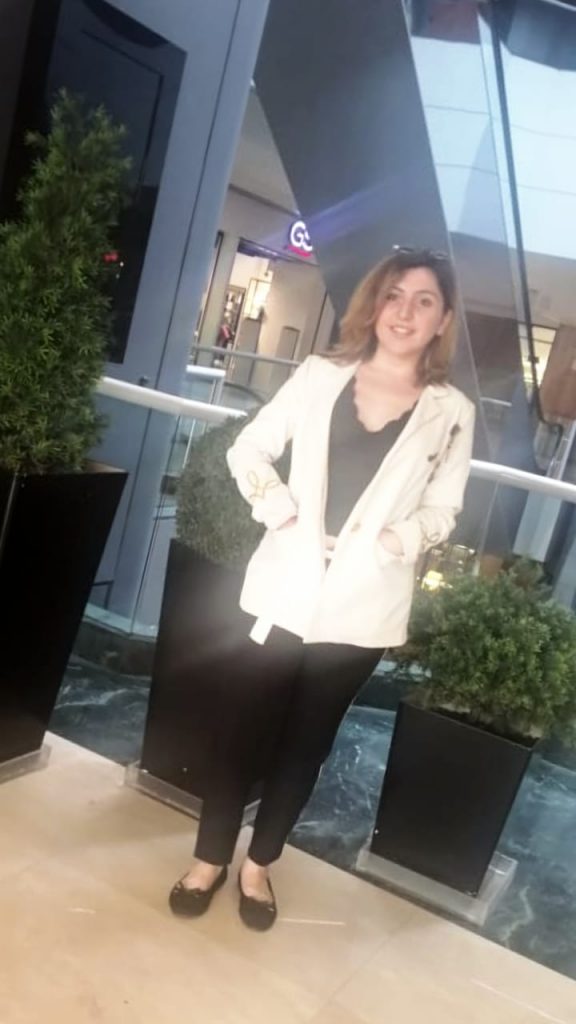كاد المعلم ان يكون رسولا