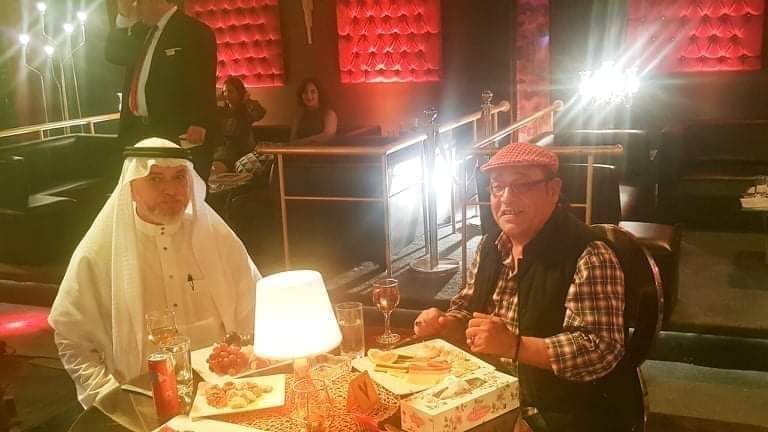 حسن عبد الفتاح : سائق تاكسى بسبب «مينى بار»