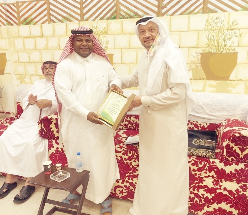 المستشار الإعلامي مكي آل سالم مستشار العلاقات العامة والإعلام لصاحب السمو الملكي الأمير فيصل بن مساعد بن سعود بن عبد العزيز آل سعود