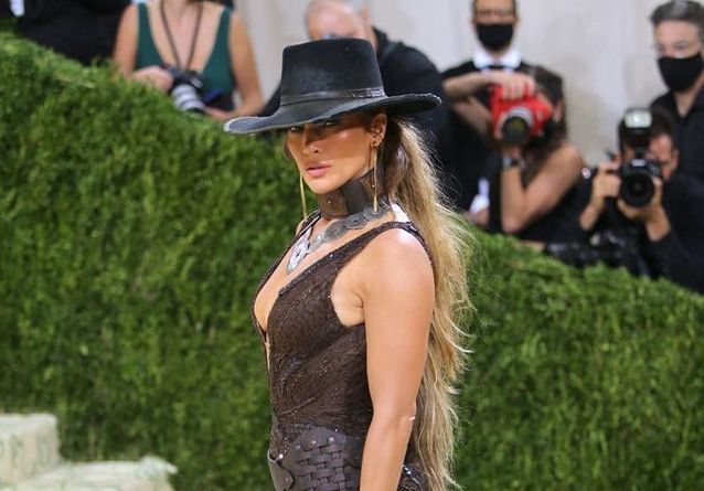 Jennifer Lopez, Rihanna, Sharon Stone: the incredible 2021 MET Gala red carpet
