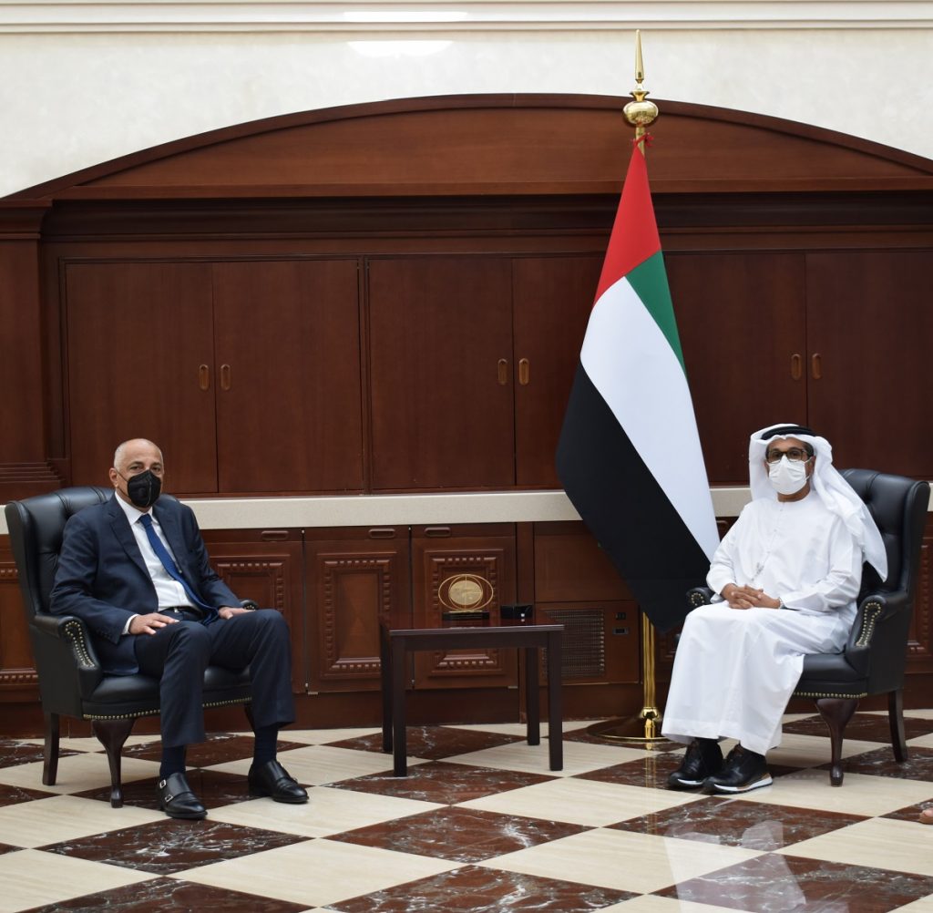 استعرض معاليه خلال اللقاء برامج الإصلاحات والتشريعات التي اتخذتها الحكومة المصرية والتي ساهمت بشكل فعّال في خلق بيئة محفزة للاستثمار وتمكين الاقتصاد المصري من تحقيق نتائج إيجابية خلال السنوات الماضية