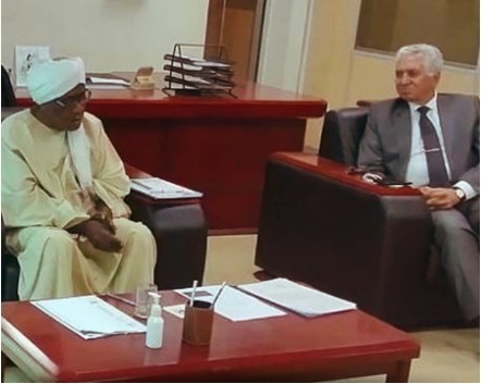 محافظ البنك المركزي السوداني يستقبل وفدا من الأكاديمية العربية للعلوم الإدارية والمالية والمصرفية