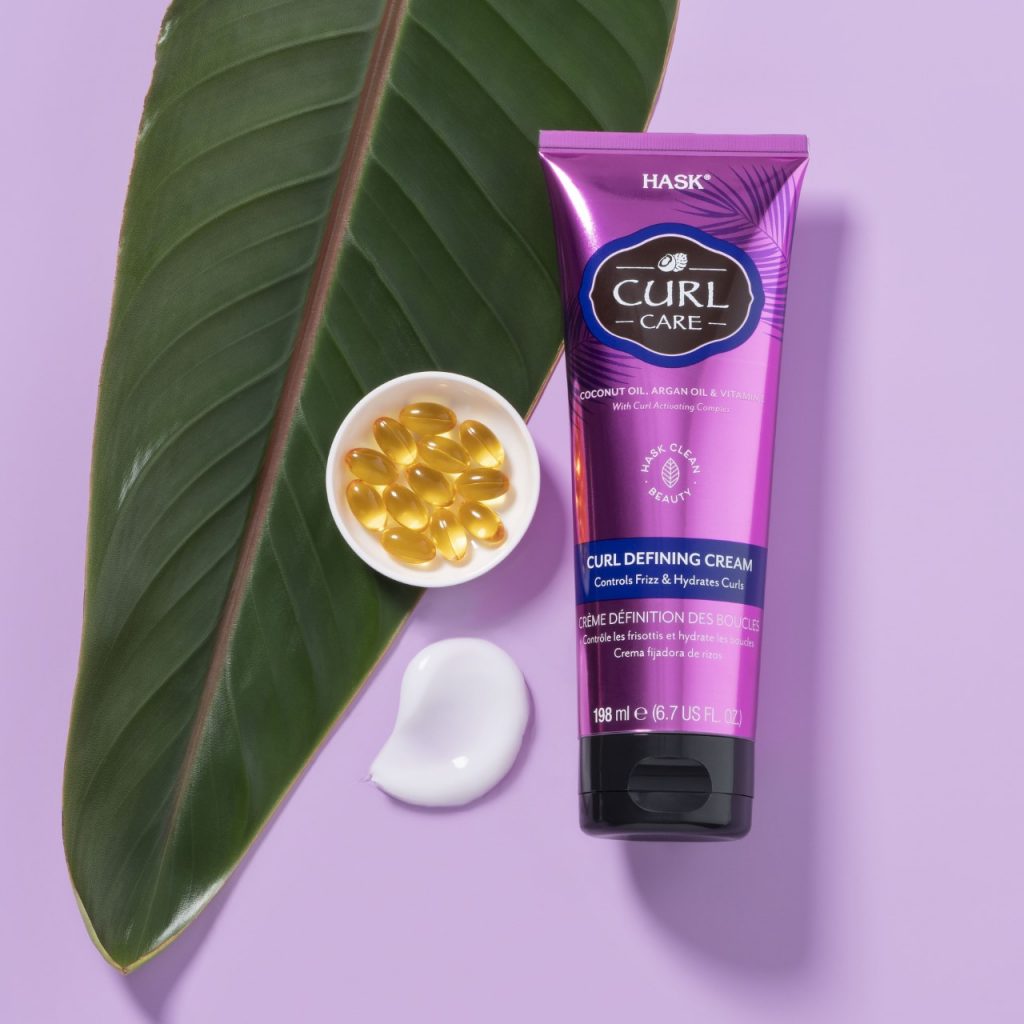 the miracle 5-in-1 Leave-in Spray (AED 39) Simply spritz into hair and enjoy benefits