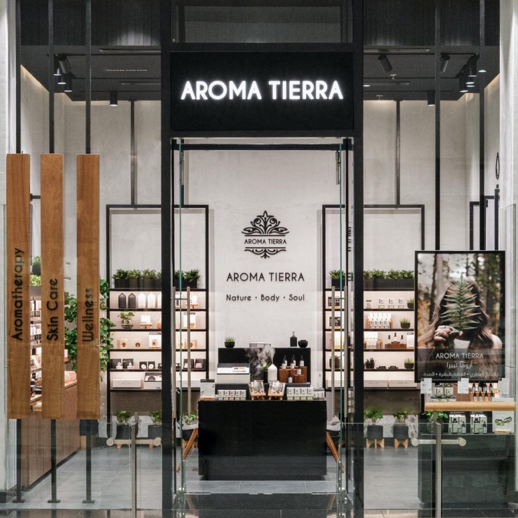 Discover a world of exceptional and rare natural oils at Aroma Tierra’s new flagship store in the UAE