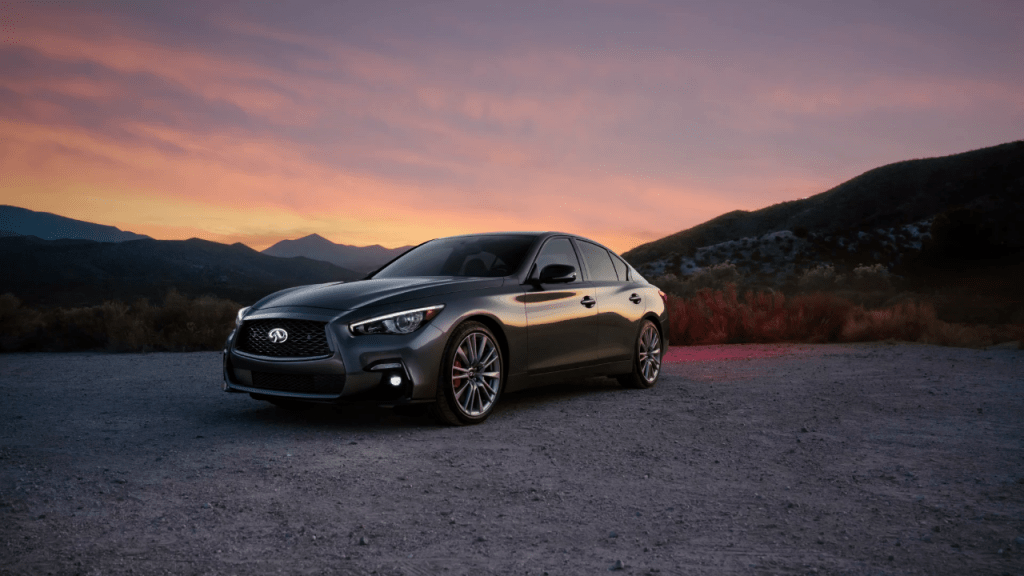 إنفينيتي Q50