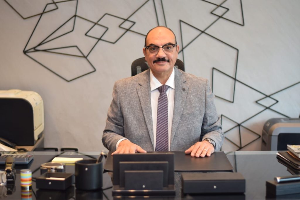 الدكتور رضا فرحات