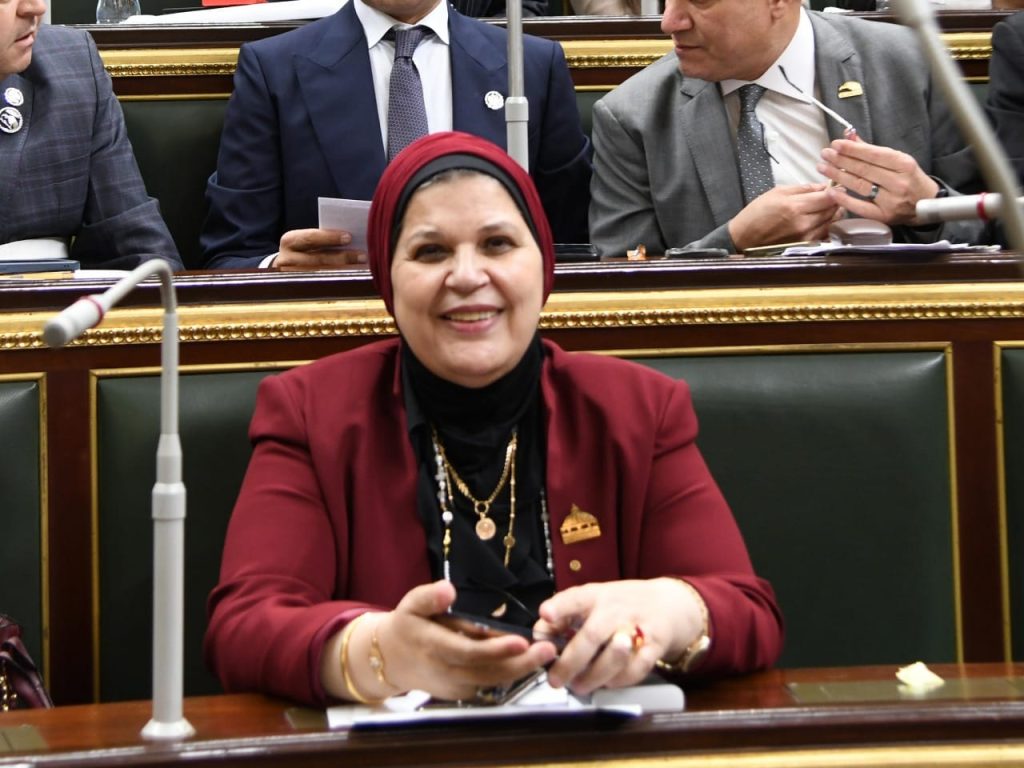 مايسة عطوة
