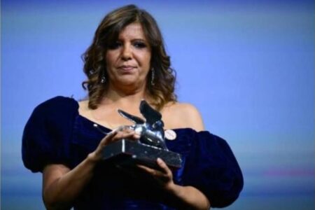 فيلم “صوت هند رجب” يفوز بجائزة “الأسد الفضي” في ختام مهرجان فينيسيا السينمائي الدولي