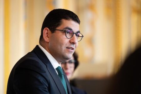 بنسعيد يمثل جلالة الملك محمد السادس في افتتاح المتحف المصري الكبير بالقاهرة