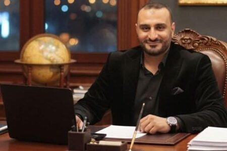 فوز الدكتور أيمن الخولي بدرع التميز الطبي لعام 2025 وتكريمه في شرم الشيخ