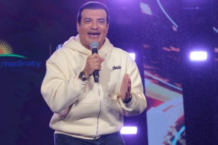 إيهاب توفيق يواصل نجاحاته بحفل جماهيري كامل العدد في مدينتي