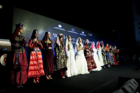 احتفالية ثقافية تركية على ضفاف النيل: عرض لفساتين الزفاف، ليلة الحناء، وحفل موسيقي تركي