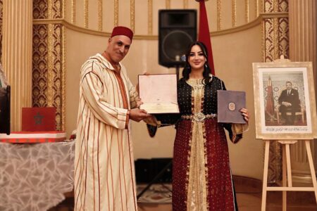 القنصلية المغربية بجدة تحتفي بالذكرى الخمسين للمسيرة الخضراء المظفرة وتكرم الكفاءات المغربية بالمملكة العربية السعودية في خدمة التنمية