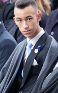 ما لا تعرفونه عن التكوين الجامعي والاكاديمي الذي يتلقاه ولي العهد مولاي الحسن حاليا ،وهل يخضع لنفس برنامج باقي الطلبة ؟