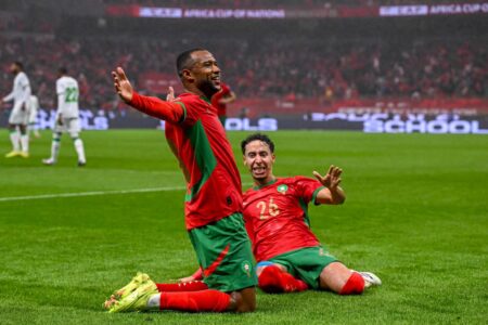 المنتخب المغربي يفتتح كأس إفريقيا للأمم بفوز عريض على جزر القمر