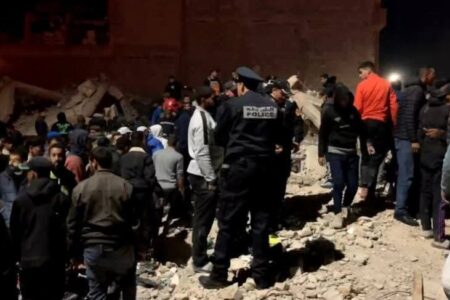 انهيار منزلين سكنيين بفاس مصرع 4 أطفال و إصابة عدة أشخاص كحصيلة أولية