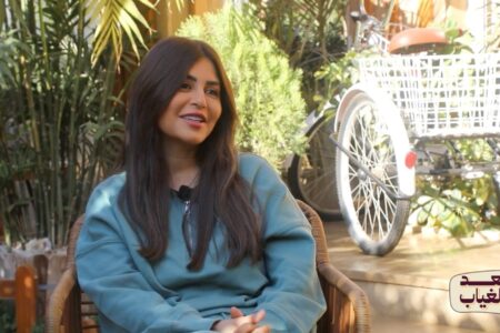 ل يارا احمد :محمد رمضان حافظ قرآن وقريب من. بنا وعنده وعي ديني حقيقي بعيد عن الاضواء