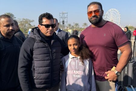 نور شندي تخطف الانظار في ماراثون زايد ووزير الرياضة “الفراشة الذهبية “نموذج للبطلة المصرية