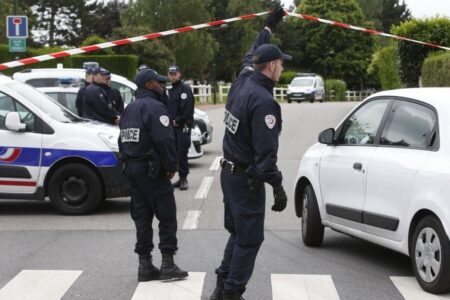 شاب مغربي يفقد حياته في رين الفرنسية داخل سيارته