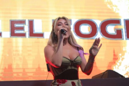 نوال الزغبي خلال حفلها بالقاهرة :مصر أم الدنيا وبلدي التاني وبعشق المصريين