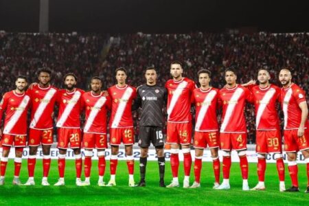 الوداد الرياضي يتوج بصدارة المجموعة الثانية بصبر ونضج.. وهدف متأخر يهزم عناد مانييما الكونغولي